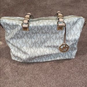 Michael Kors Shoulder Bag - White